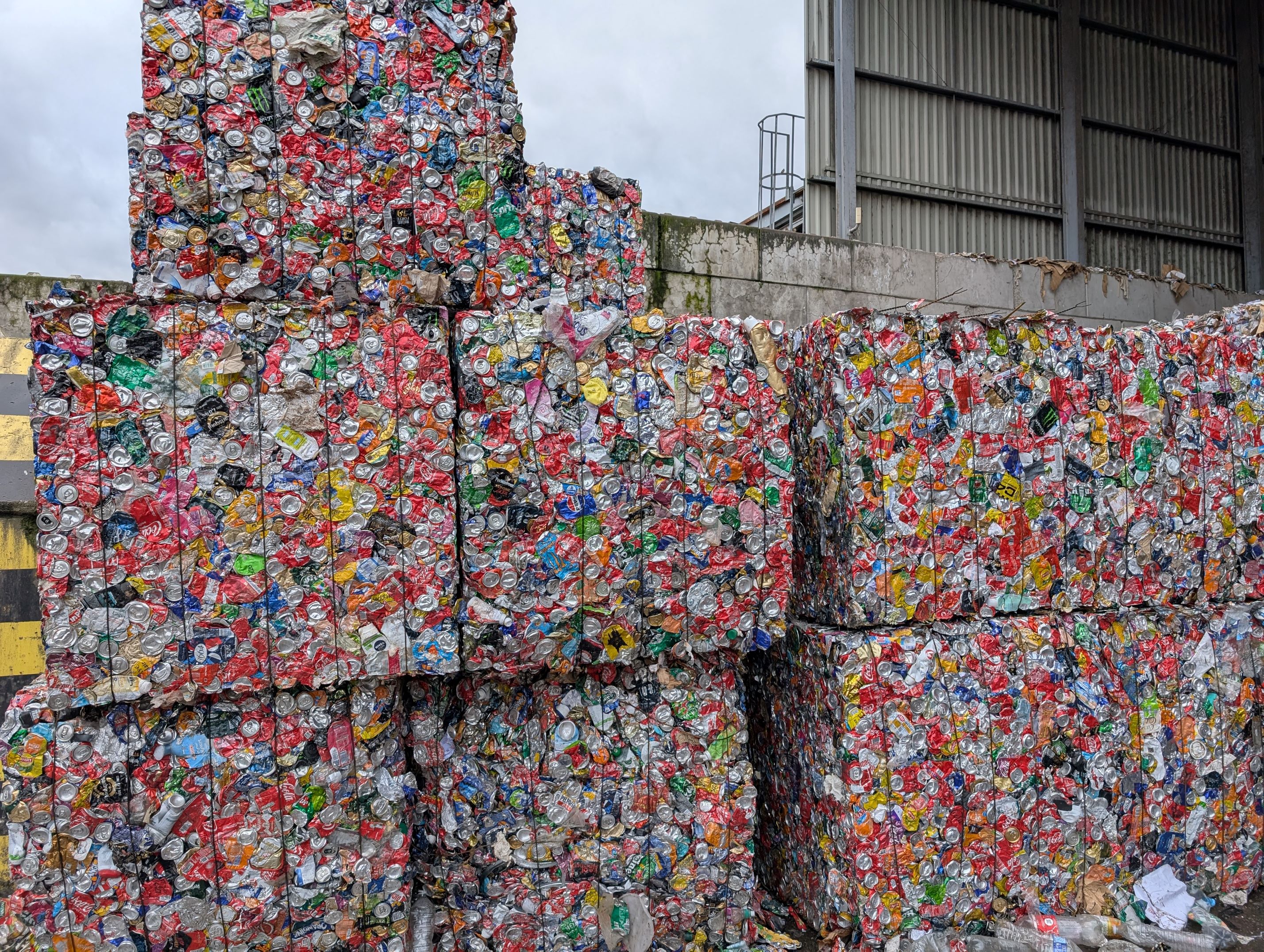 Net recul des déchets en 2025 au profit du tri